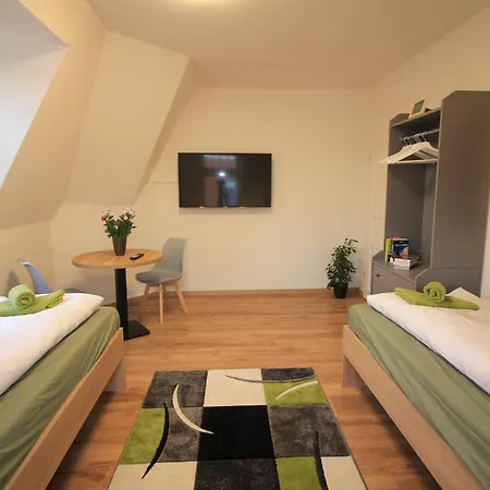 Ara Monteurzimmer Zentrumsnah Kesselsdorferstr Lejlighed *